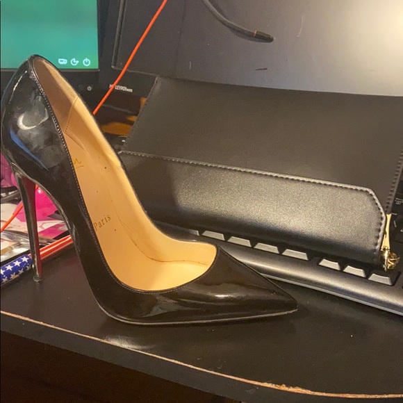 ♥️Gorgeous patent leather SO KATE Louboutins ♥️ - Picture 9 of 9